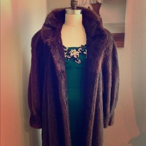 Natural Fur Garment Nutria mix w/ Andatra